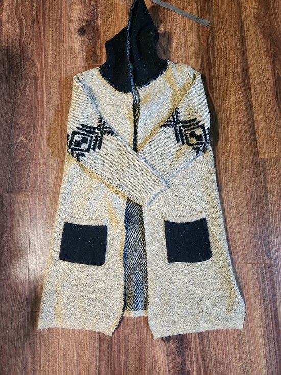 Bianca Nygard Sweaters - Cozy Black And Tan Aztec Print Open Front Hooded Duster Cardigan